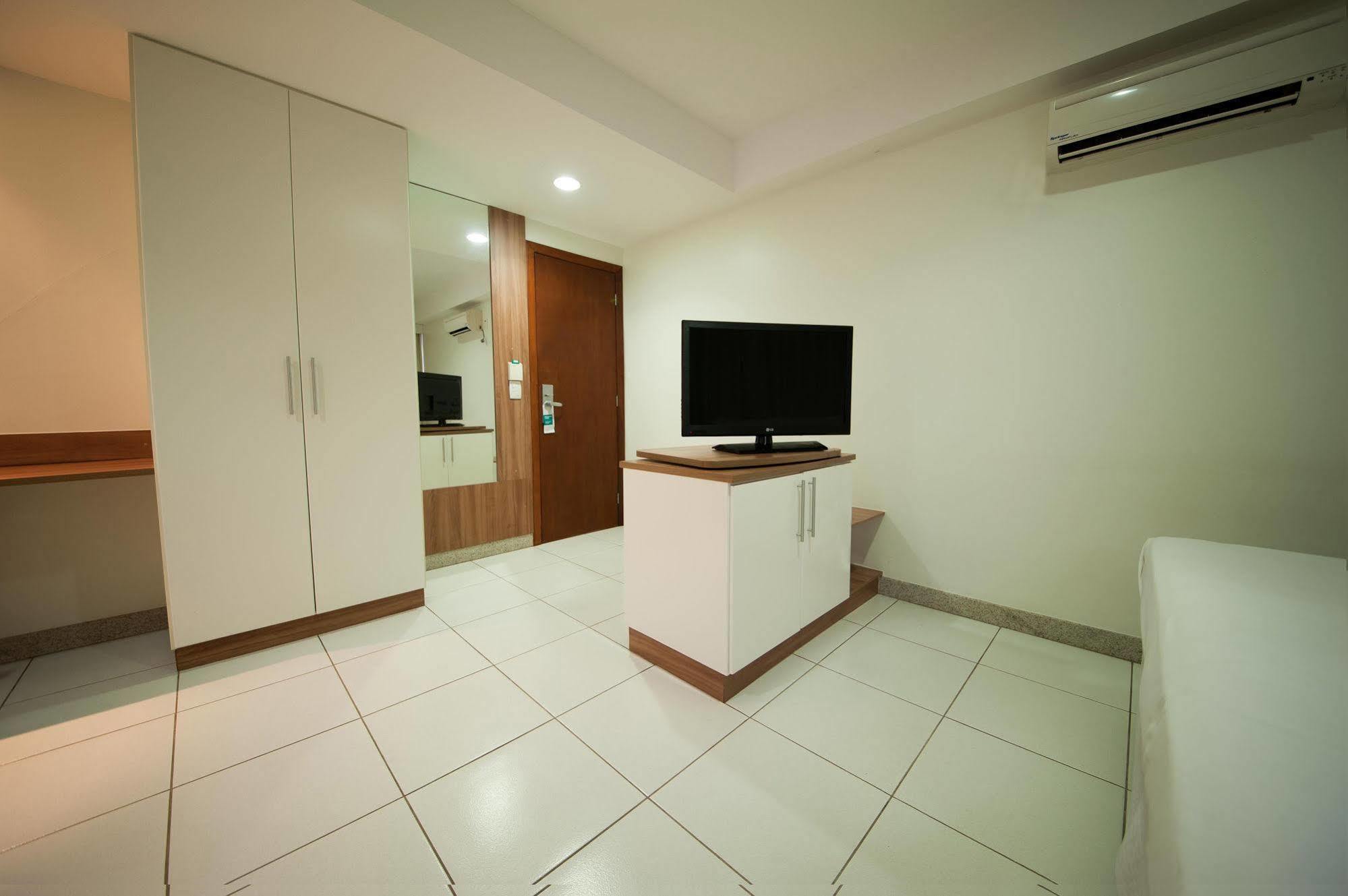 PREMIUM EXECUTIVE HOTEL ITABIRA 4 Brasil  de R 229 iBOOKED 